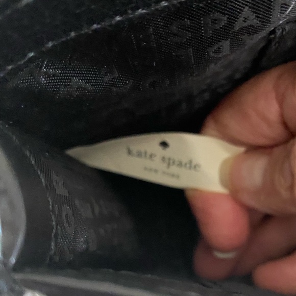 Kate Spade Walter Place EUC Nikki Envelope Crossbody
Bag Pebble Leather - Picture 12 of 16